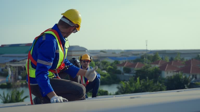 Best 4 Ply Roofing  in Montgomery, OH